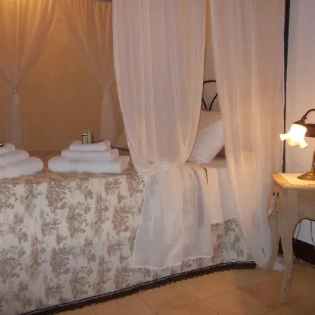 Madonna Della Corte Farm stay *